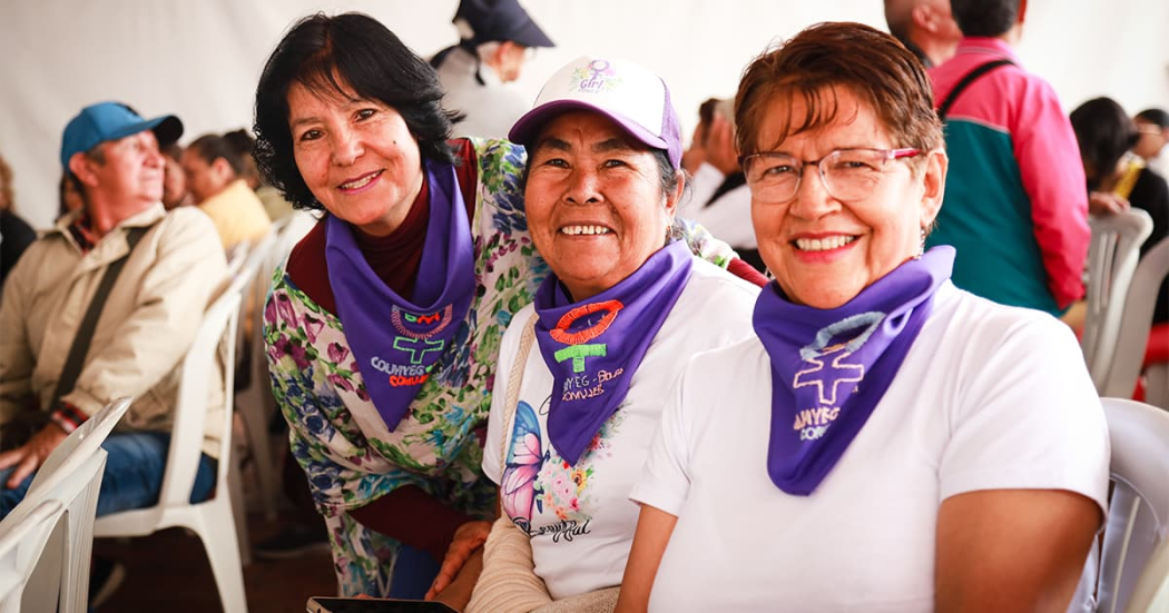 400 mujeres listas para aportar a los Planes Locales de Desarrollo en Bogotá