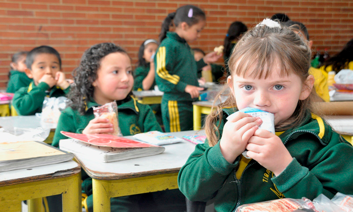 Alimentación rica y saludable, compromiso del Distrito y los tenderos escolares