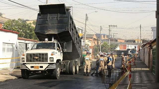 Entrega balance reparación de huecos en Bogotá - Foto: Comunicaciones Alcaldía Bogotá / Diego Bauman 