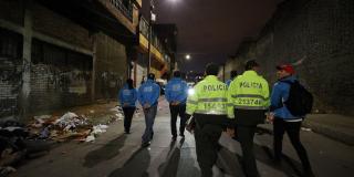 Patrullaje de la Policía y de funcionarios de la Secretaría de Seguridad, Convivencia y Justicia en uno de los puntos calientes del crimen en Bogotá