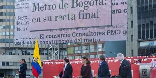 Ceremonia de entrega de pliegos para licitación del metro de Bogotá - Foto: Alcaldía Mayor.