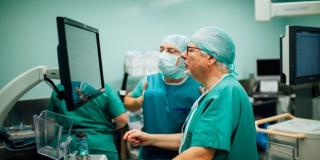 Nuevas prácticas en cirugías de columna - Foto: Redacción Médica
