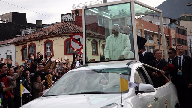 Despedida del papa - Foto:Secretaría de Integración Social/Néstor Silva 