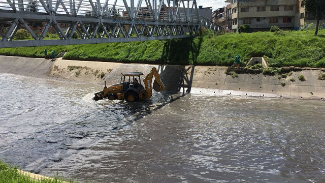 Una ardua gestión realiza el Distrito para prevenir las inundaciones - Foto: IDIGER