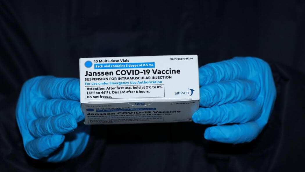 Por qué la vacuna Janssen es de una sola dosis contra COVID-19? |  