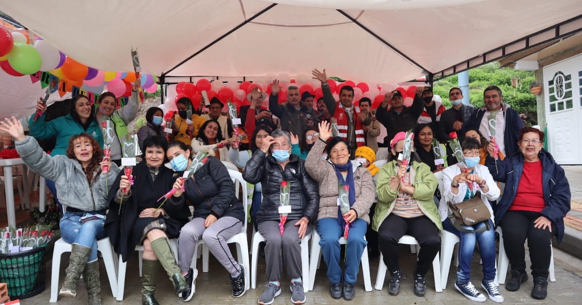 Caja de Vivienda celebra el día de las madres mejorando barrios | Bogota.gov.co