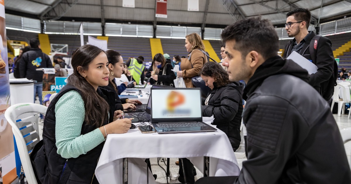 Más de 70.000 jóvenes han ingresado al mercado laboral en Bogotá, 2023