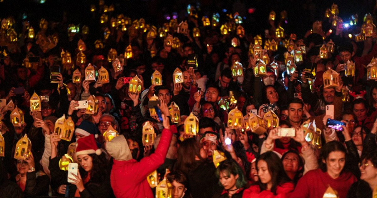 Navidad en Bogotá 2024, celebra Día de Velítas en Parque Simón Bolívar