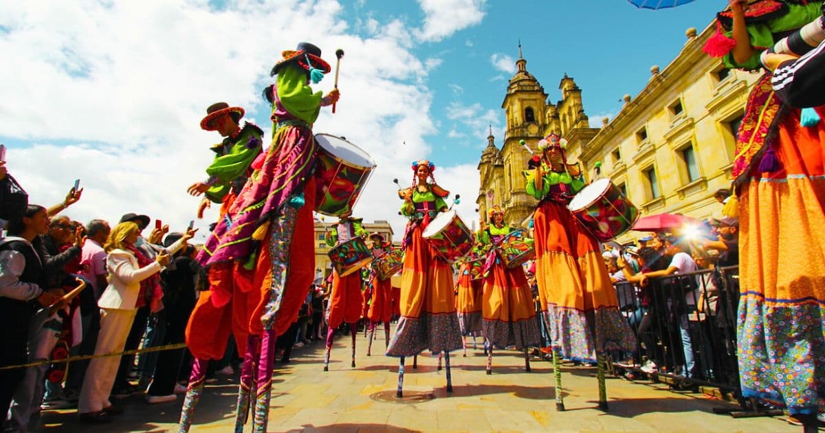 Navidad en Bogotá 2024 con gran desfile navideño sábado 7 de diciembre