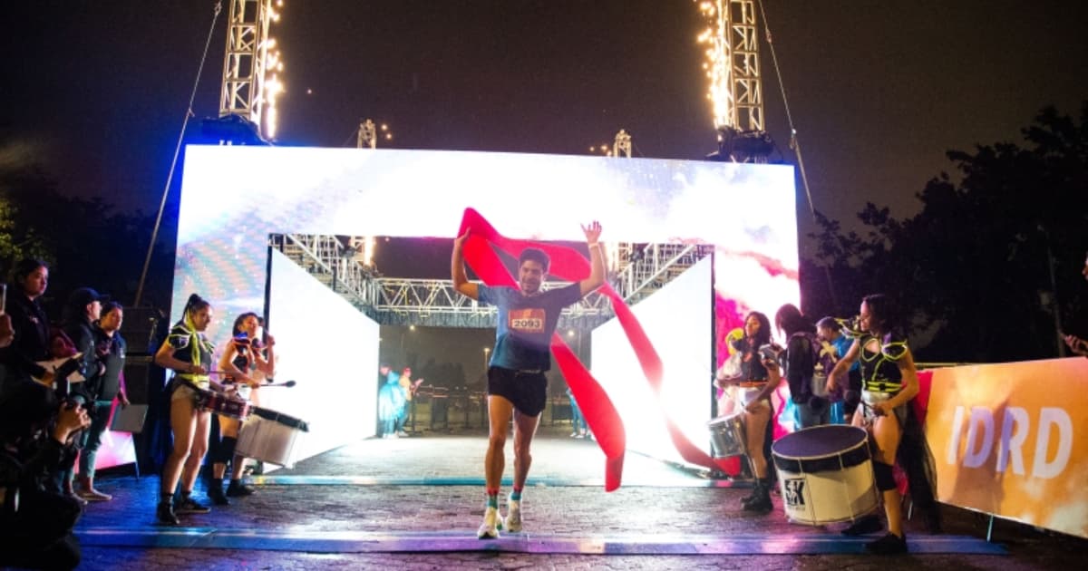 Bogotá se ilumina con La carrera nocturna del Año, Bogotá brilla 5k