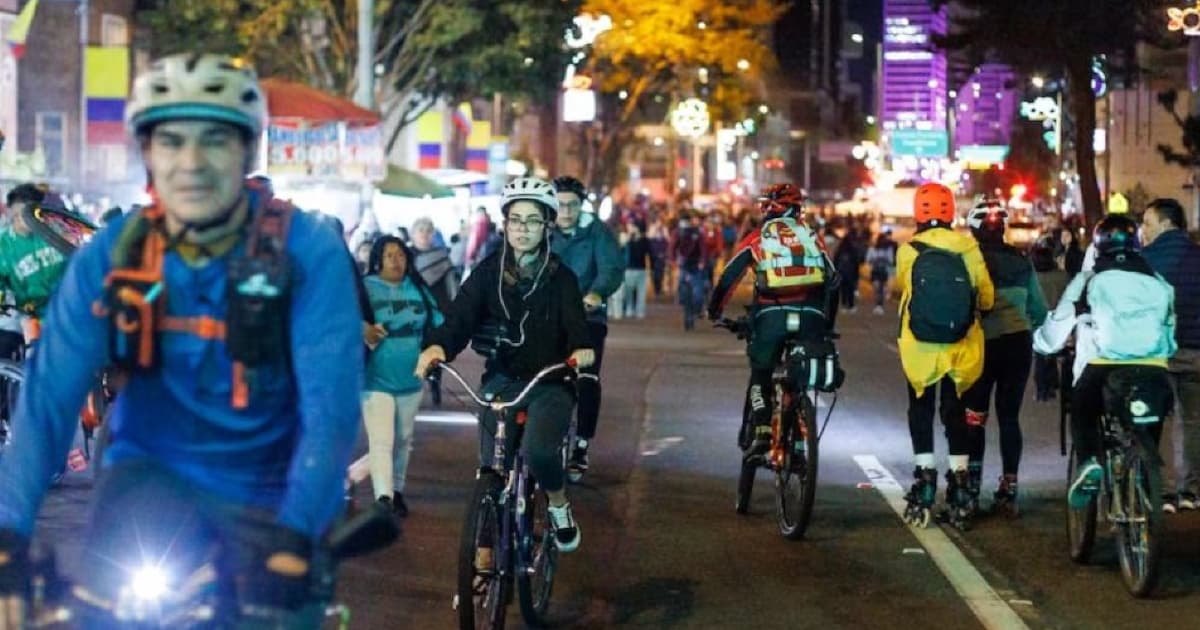 Ciclovía Nocturna de Bogotá: desde 1999 ha hecho historia en la ciudad