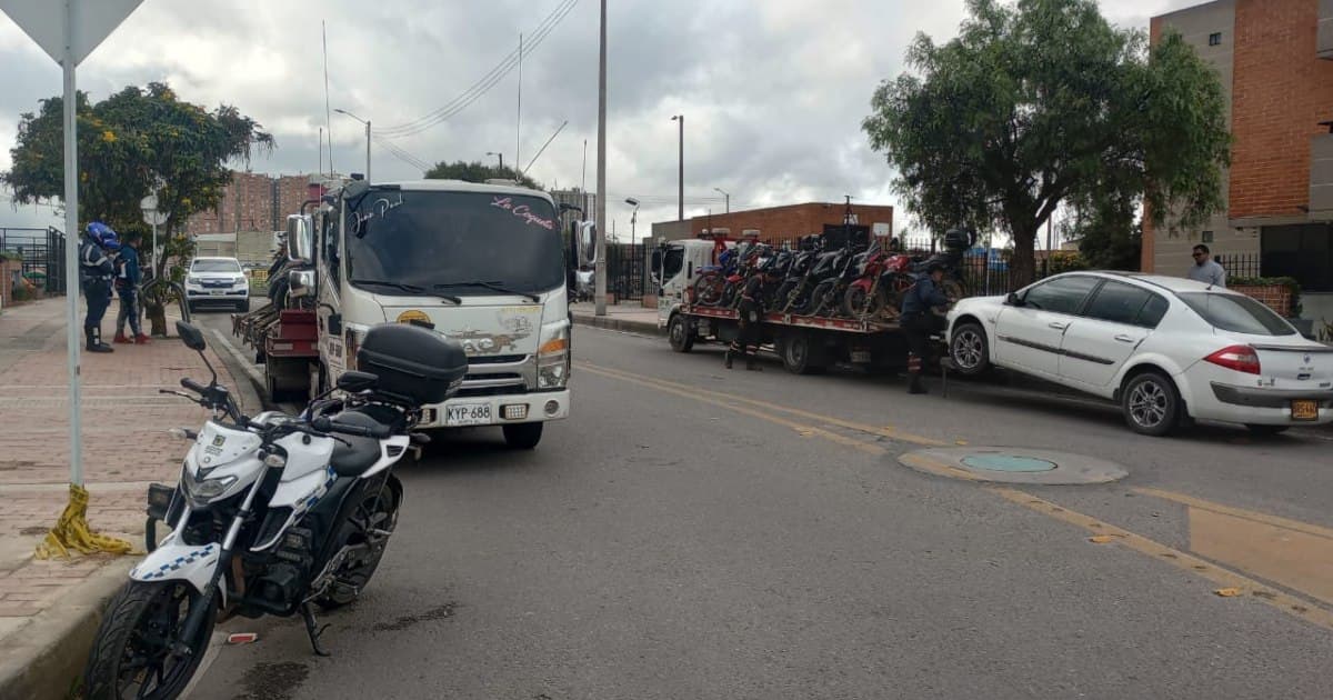 65 comparendos a motociclistas que transitan en andenes en Bogotá