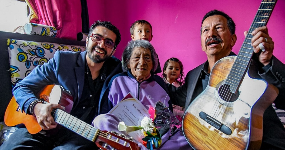Bogotá vive el Mes Mayor celebrando el centenar de personas mayores