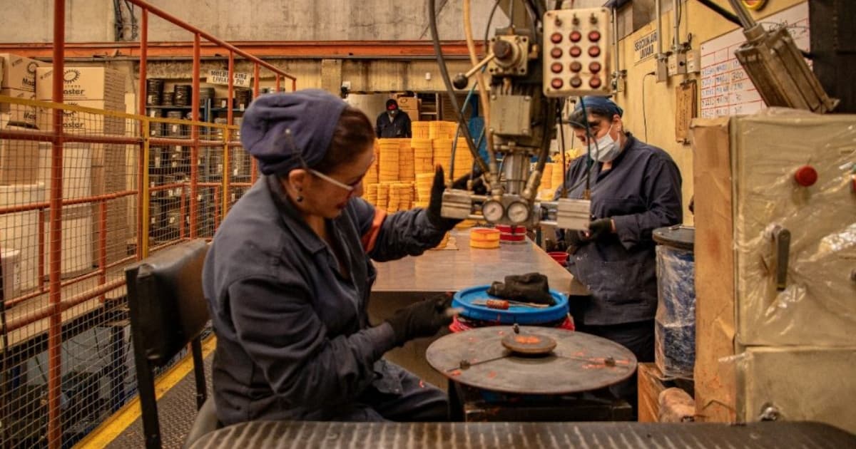 Convocatoria Bogotá para operadores programas fortalecimiento empresas 2025