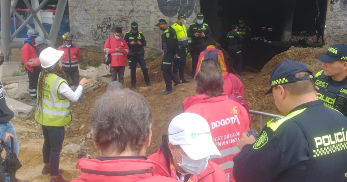 Operativo de seguridad puente de calle 100 con autopista Norte de Bogotá 2025