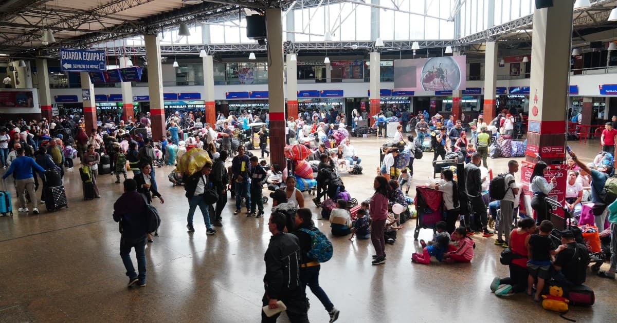 Servicio guardar equipaje Terminal Transporte Bogotá horario y precio