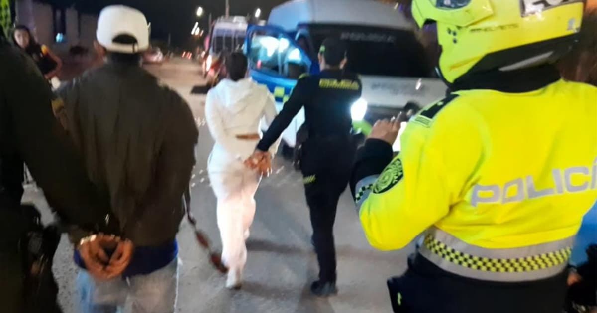 Capturados por porte ilegal de armas en una bolirana en Patio Bonito en Bogotá 