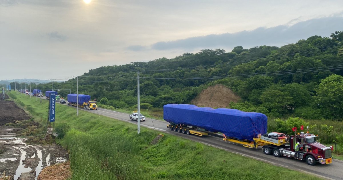 Con Ejército y Policía inició recorrido primer tren Metro hacia Bogotá