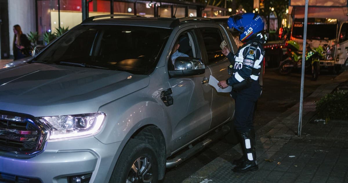 Avanza el control al mal parqueo en Bogotá Movilidad presenta balance