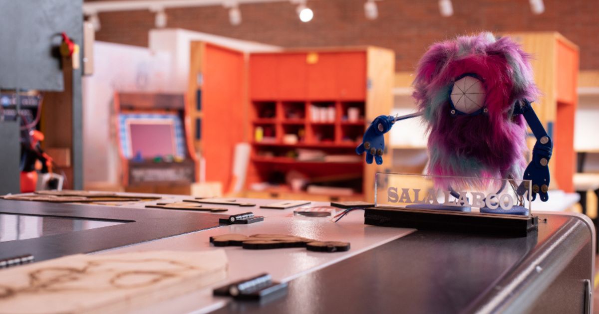 Sala LabCo de la Biblioteca El Tunal 