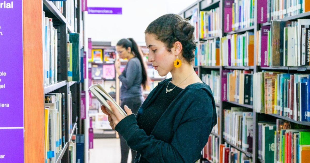 curso-virtual-gratuito-proyectos-bibliotecarios-en-biblored-2025