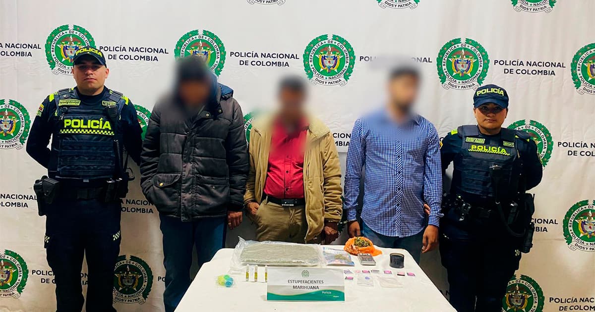 Capturados hombres que transportaban marihuana en un taxi en Bogotá