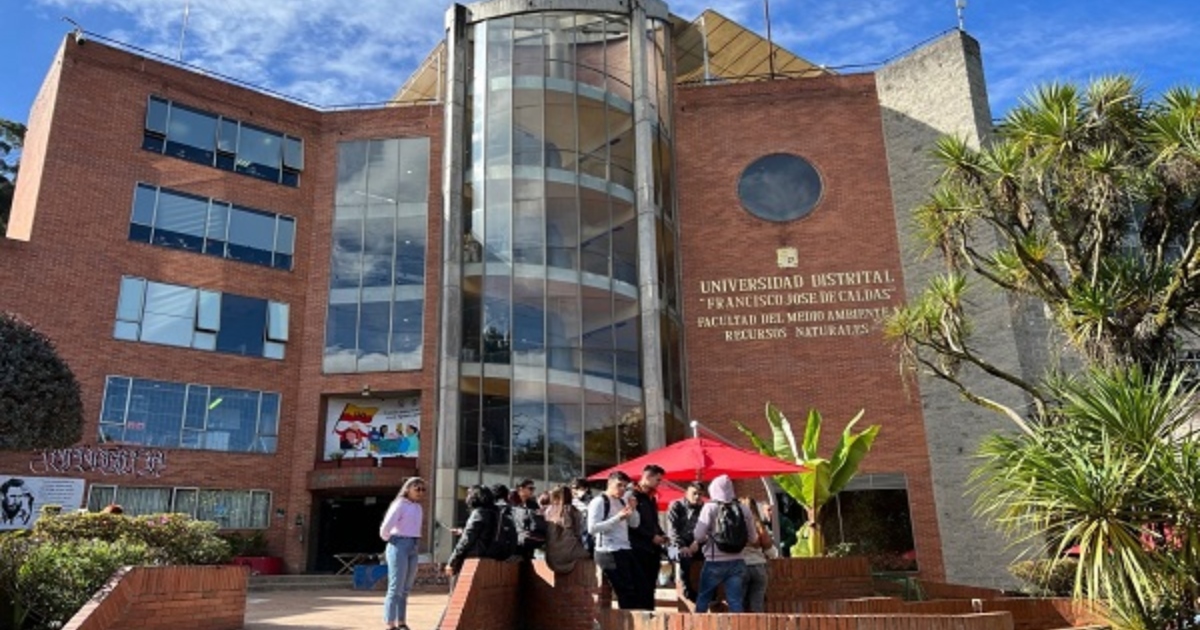 Foto fallada de la Universidad Distrital 
