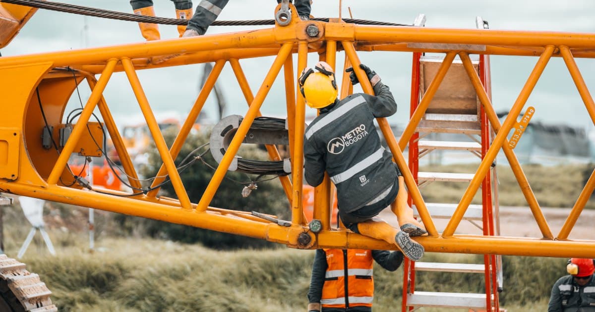 Cierre calzada sur en la av Villavicencio con carrera 85A Bogotá 