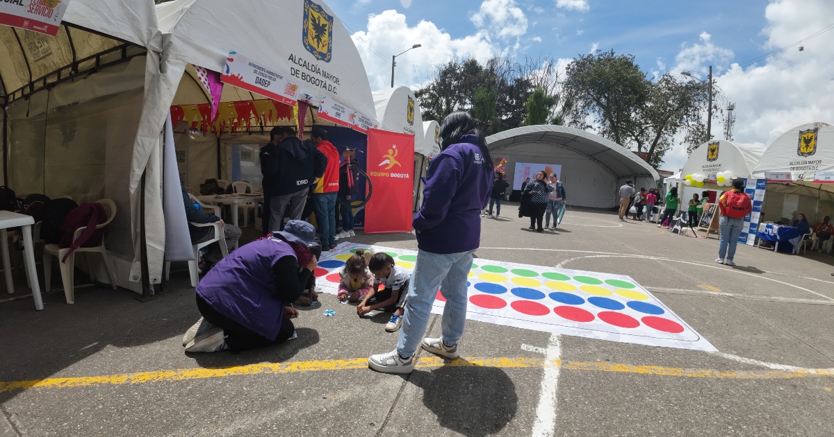 Cerca de 5.000 atenciones se alcanzaron en Feria de Puente Aranda