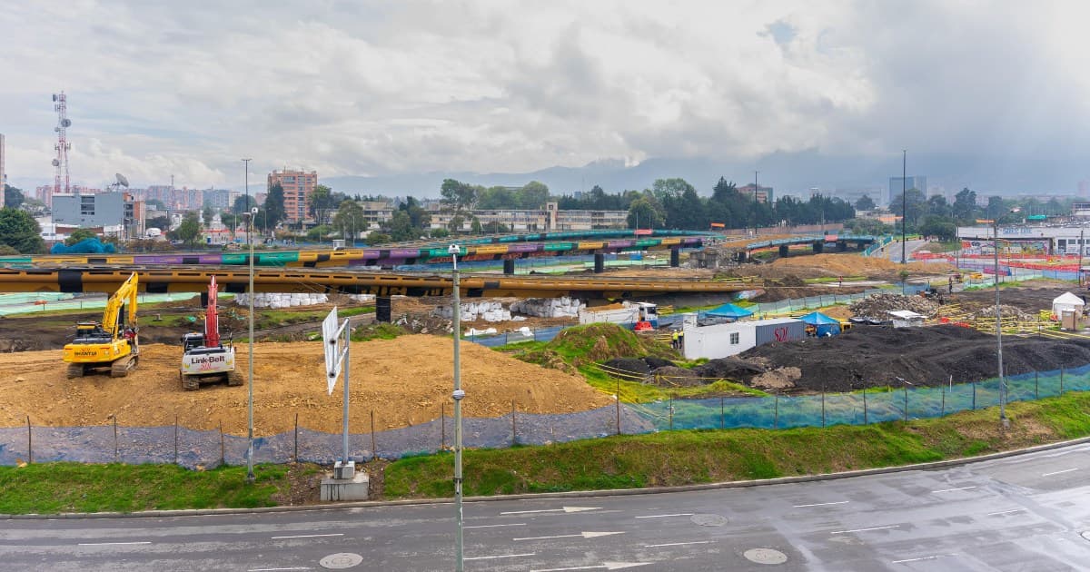 Foto de puentes de la intersección de Puente Aranda
