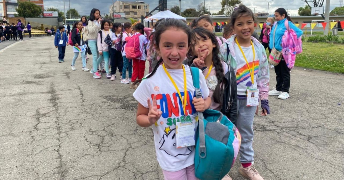 Imagen de niños y niñas en Mundo Aventura