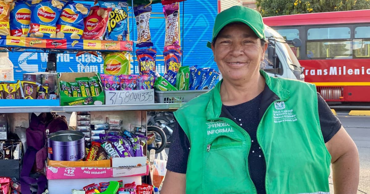 Imagen de una vendedora ambulante de Bogotá