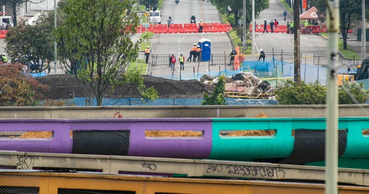 Foto de los puentes de la intersección de Puente Aranda donde ocurrió la implosión. 