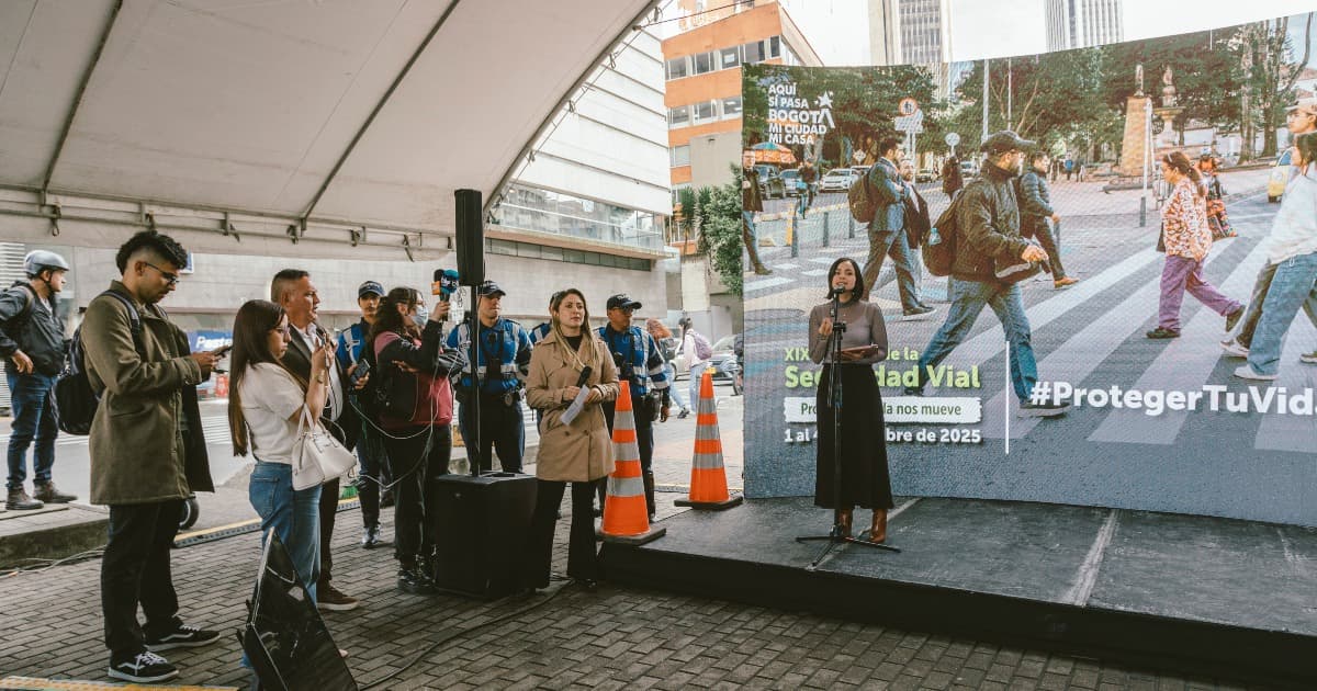 Foto del lanzamiento de la Semana de la Seguridad Vial en Bogotá