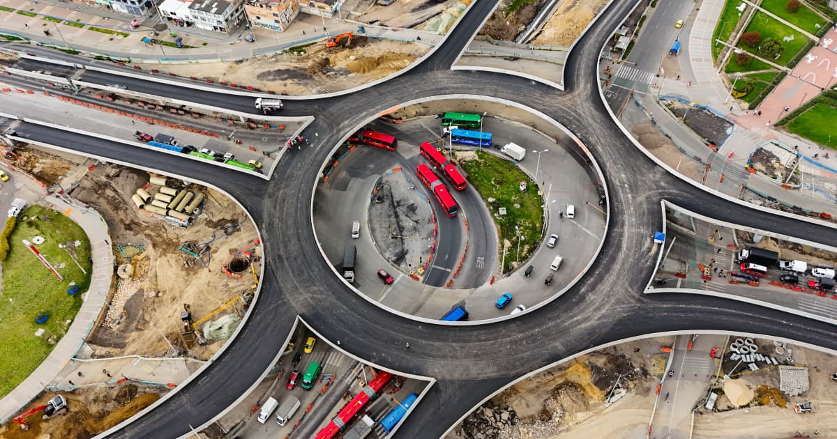 Glorieta elevada que conectará esta avenida con la av. Las Américas.