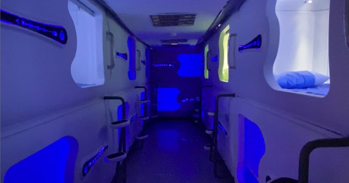 Foto de cápsulas de sueño de la Terminal de Transporte de Bogotá