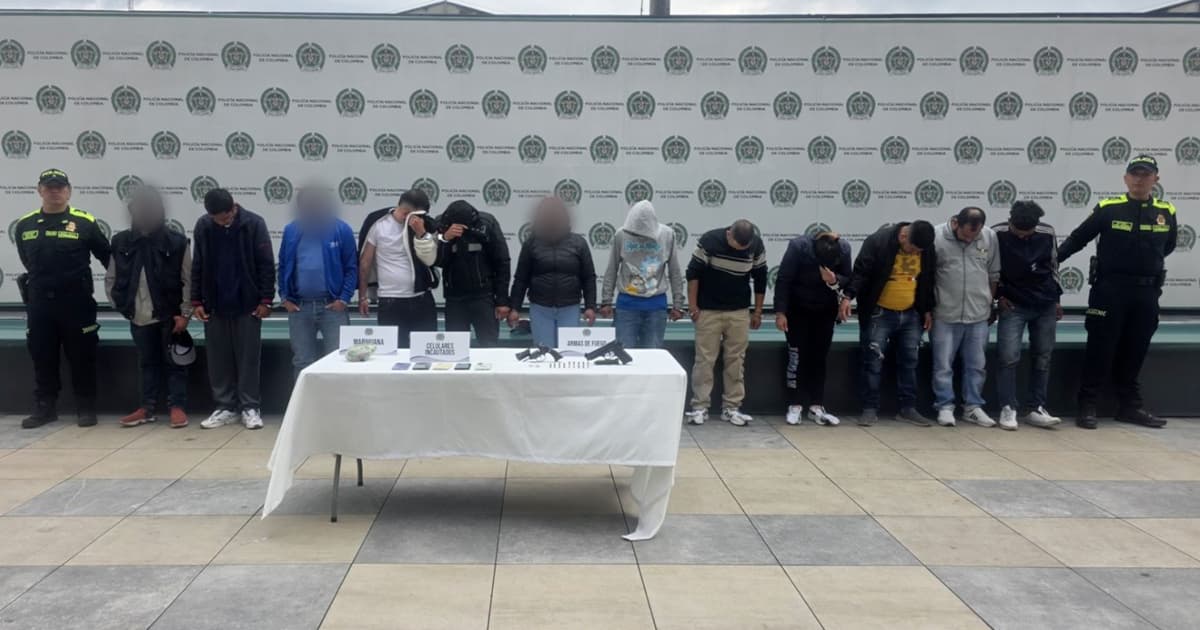 En la foto los capturados por tráfico de estupefacientes en Bogotá 