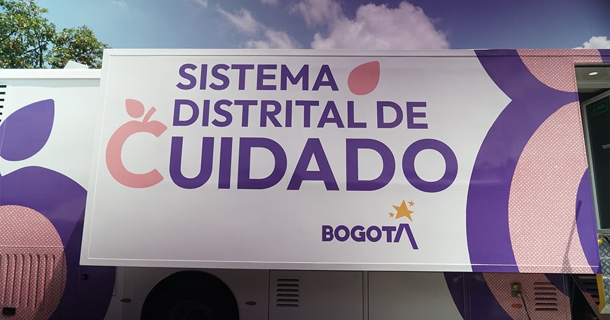 una foto del bus del cuidado