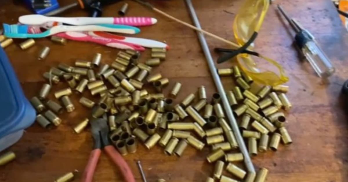 Foto de las municiones que encontraron en el taller clandestino en Bogotá