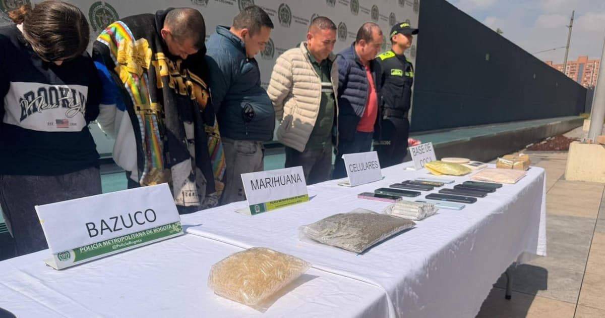 Foto de personas capturadas en Bogotá.