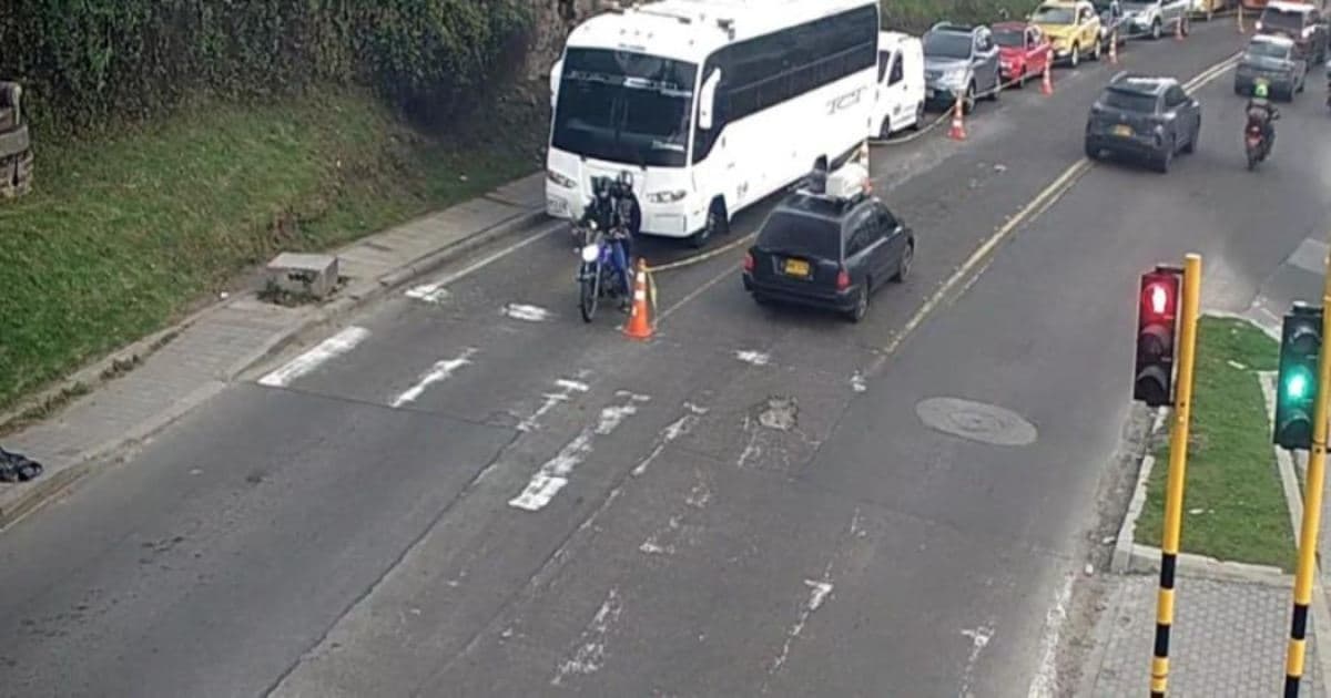 Foto del reversible de la carrera Séptima en Bogotá