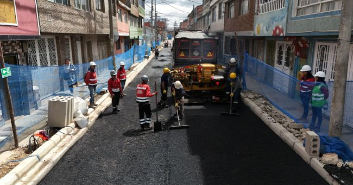 Imagen de una obra vial en Bogotá