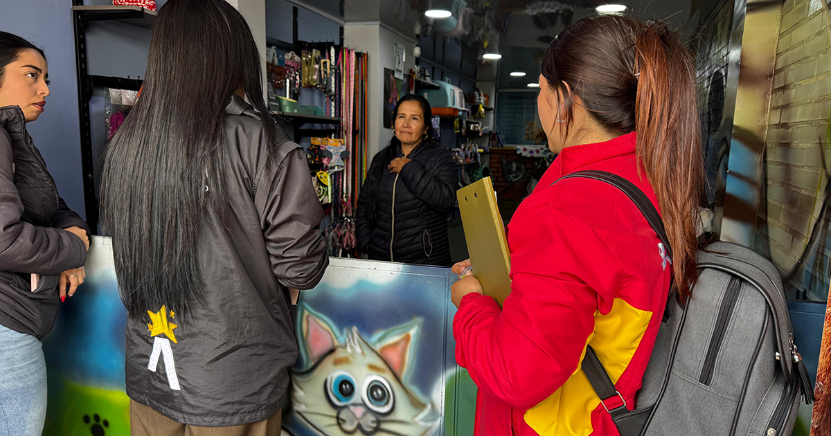 Imagen de un operativo a una veterinaria