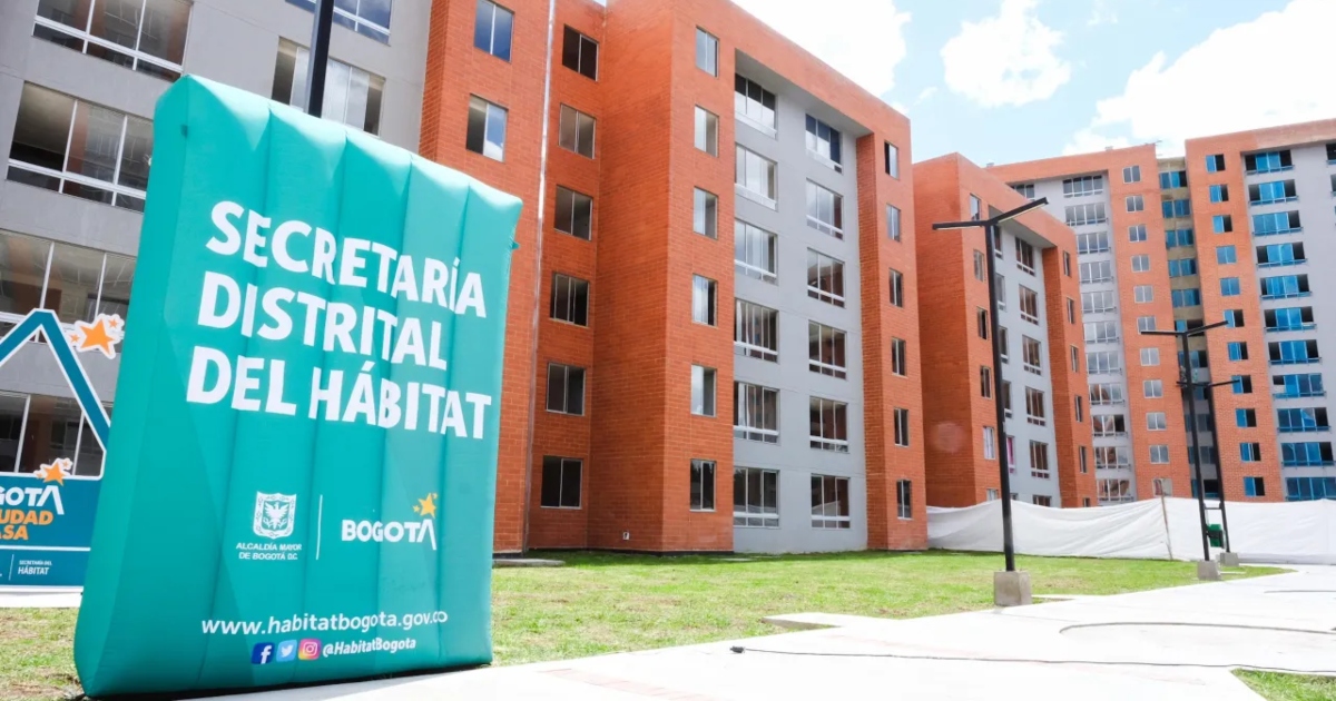 Foto que muestra edificios