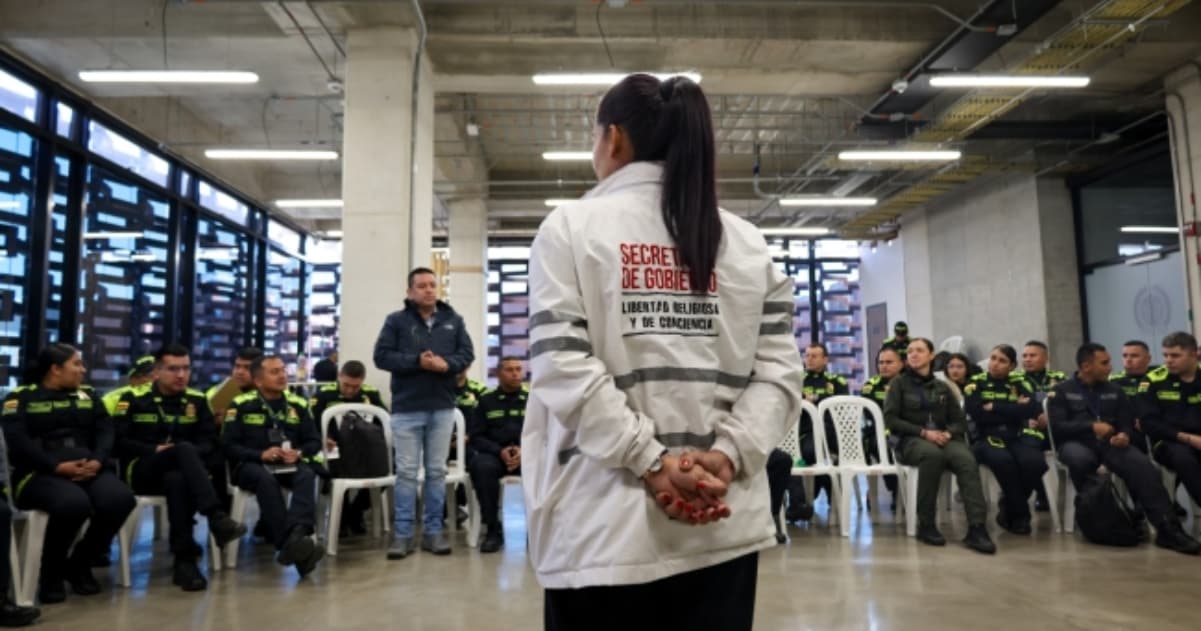 Gestora de libertad religiosa y de conciencia durante capacitación capacitación