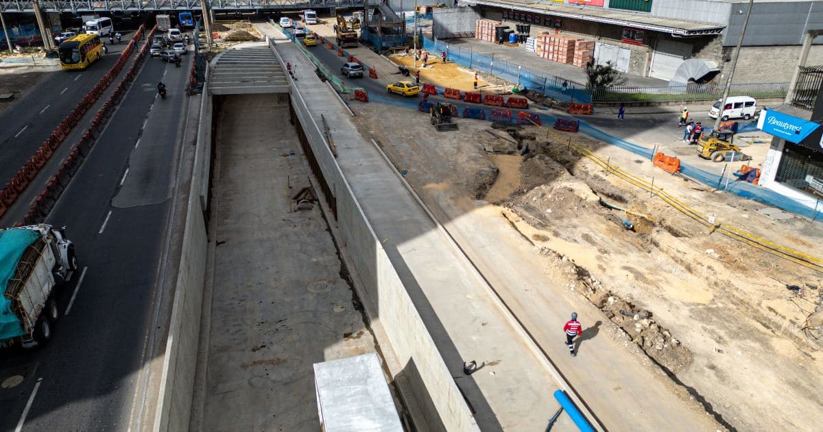 Foto de obra en la av 68