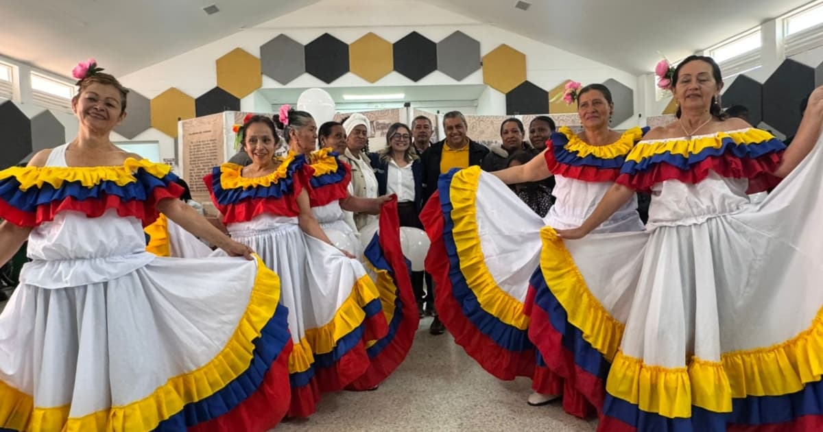 Foto del evento de conmemoración de víctimas del conflicto en San Cristóbal sur de Bogotá.
