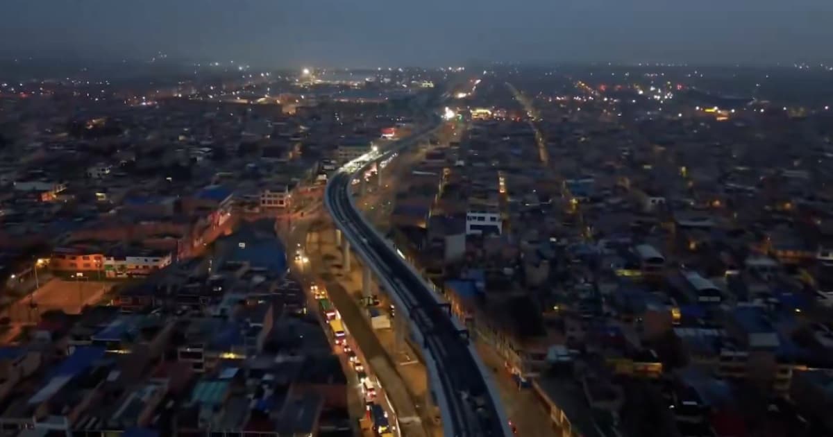 Foto de la Línea 1 del Metro de Bogotá desde el aire en la localidad de Kennedy, al surorricente de Bogotá.