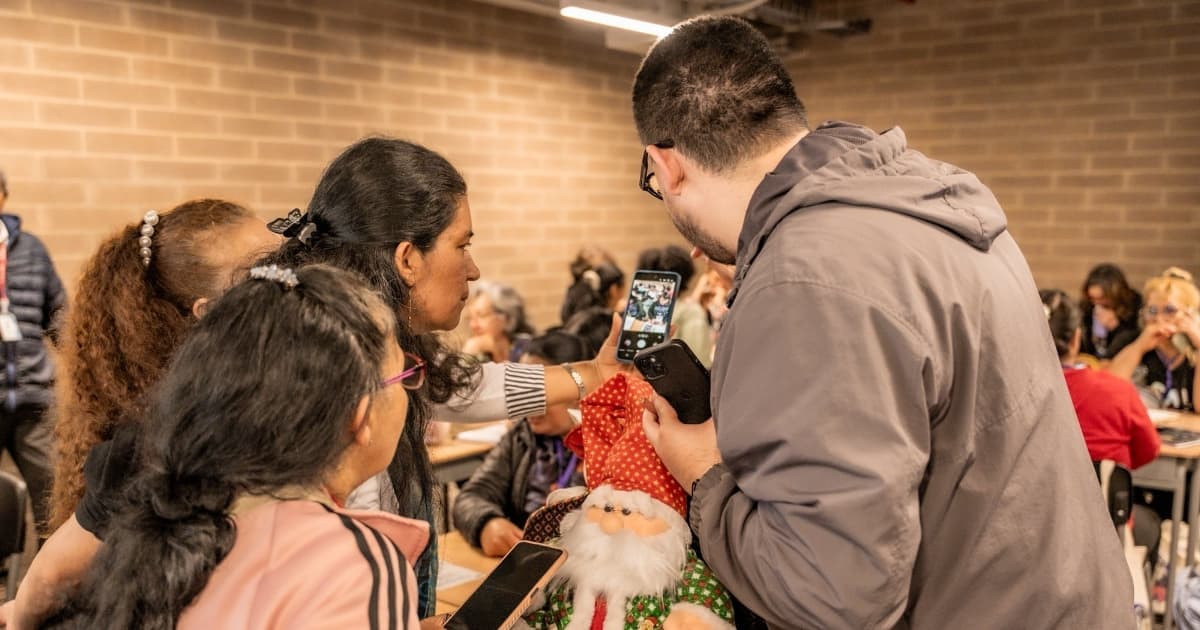 Foto de una capacitación para emprendedores en Bogotá.