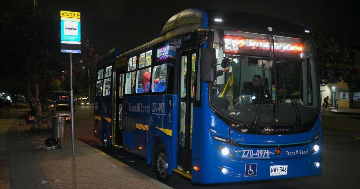 Foto de un bus TransMiZonal